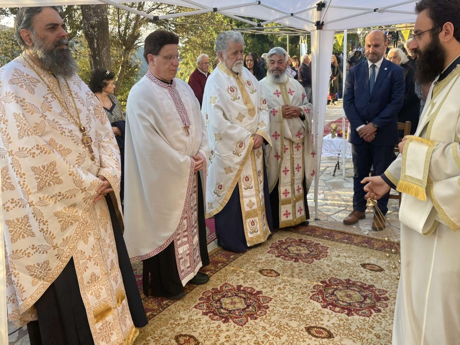Η μνήμη των 318 Πατέρων τιμήθηκε στην Ιερά Μονή Αγίων Πατέρων Λευκάδος - μια φωτογραφία 11