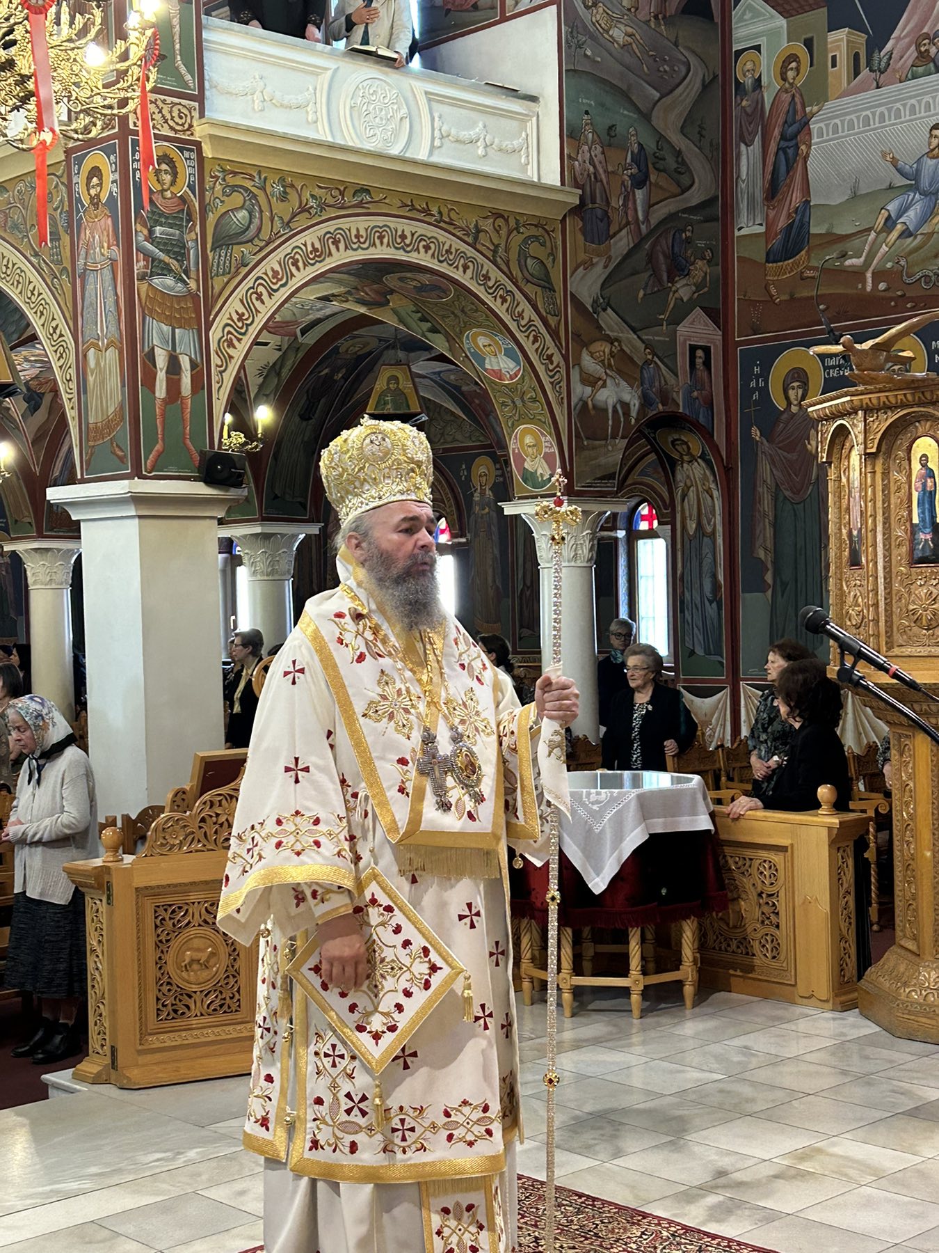 Η Κυριακή της Πεντηκοστής στη Φλώρινα - μια φωτογραφία 4