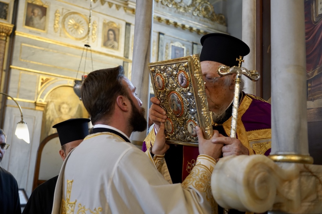 Ο Βαρθολομαίος καλεί τις 4 απούσες Εκκλησίες να υιοθετήσουν αποφάσεις Κολυμπαρίου - μια φωτογραφία 13