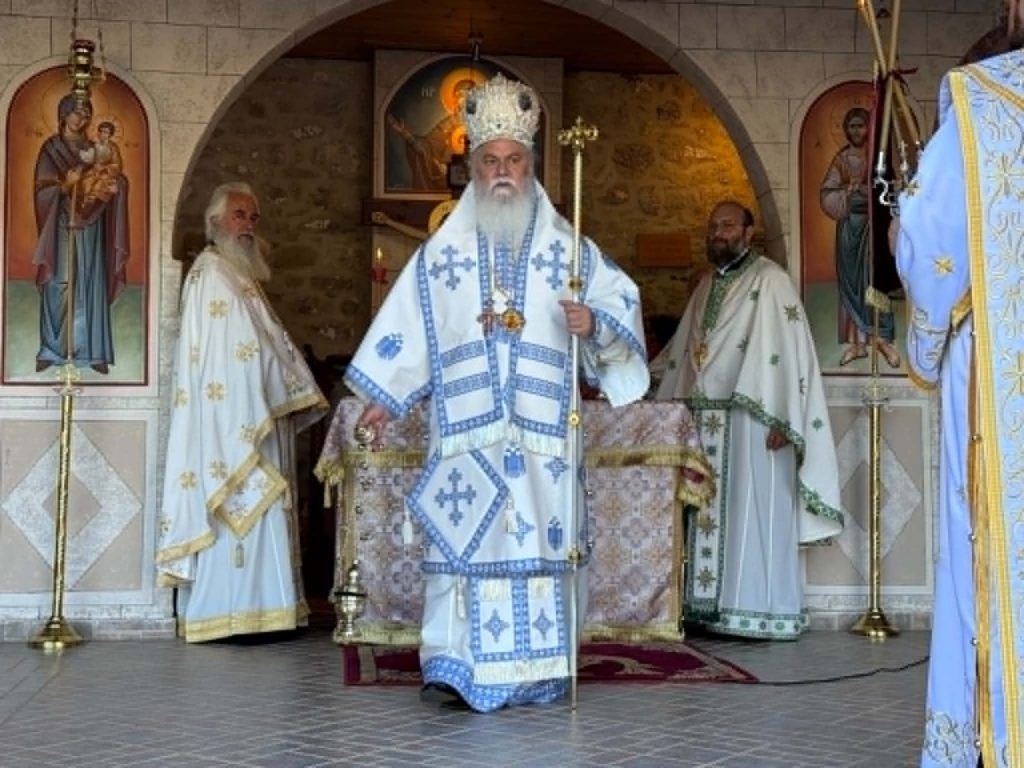 Εορτή Αγίου Πνεύματος στην Ιερά Μονή Αγίας Τριάδος Ακράτας - μια φωτογραφία 7