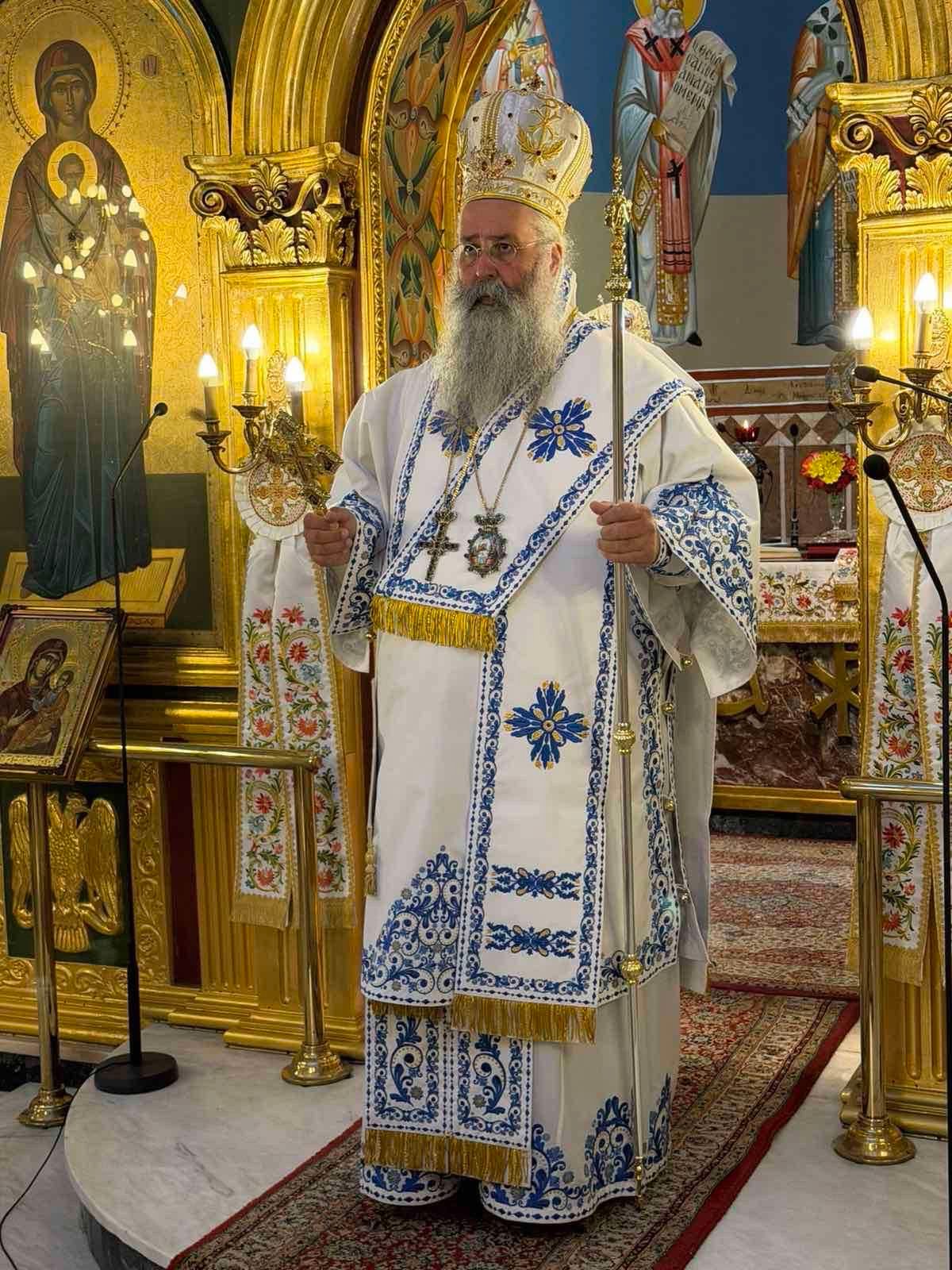 Αρχιερατικό Συλλείτουργο για την Πεντηκοστή στην Κατερίνη - μια φωτογραφία 3