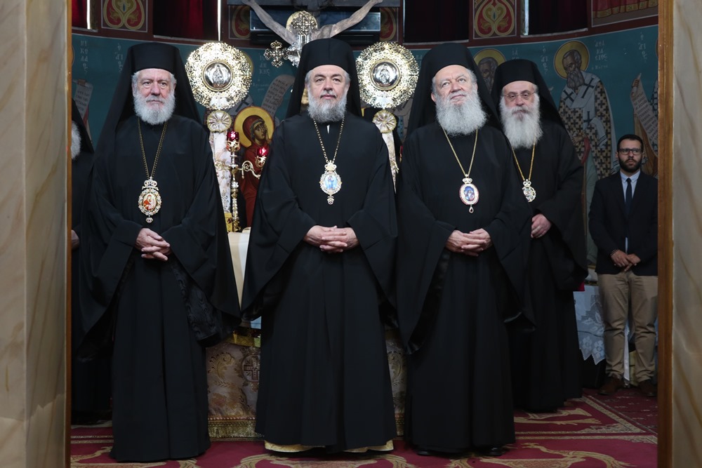 Πολυαρχιερατικό Συλλείτουργο για τα ονομαστήρια του Μητροπολίτη Γόρτυνος - μια φωτογραφία 4
