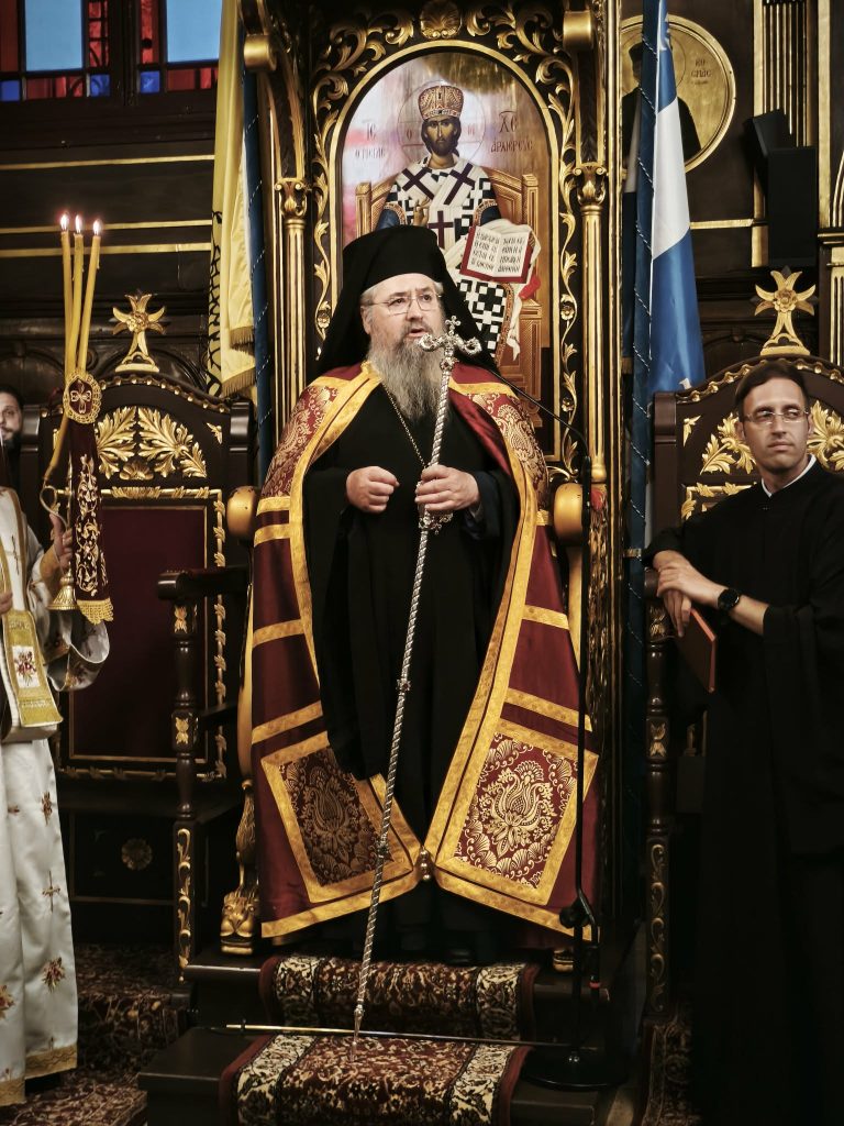 Άρχισαν οι λατρευτικές εκδηλώσεις στη Φανερωμένη Λευκάδας - μια φωτογραφία 3