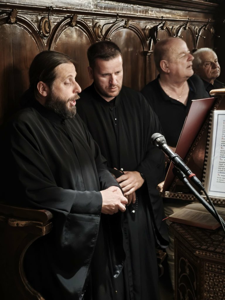 Άρχισαν οι λατρευτικές εκδηλώσεις στη Φανερωμένη Λευκάδας - μια φωτογραφία 6