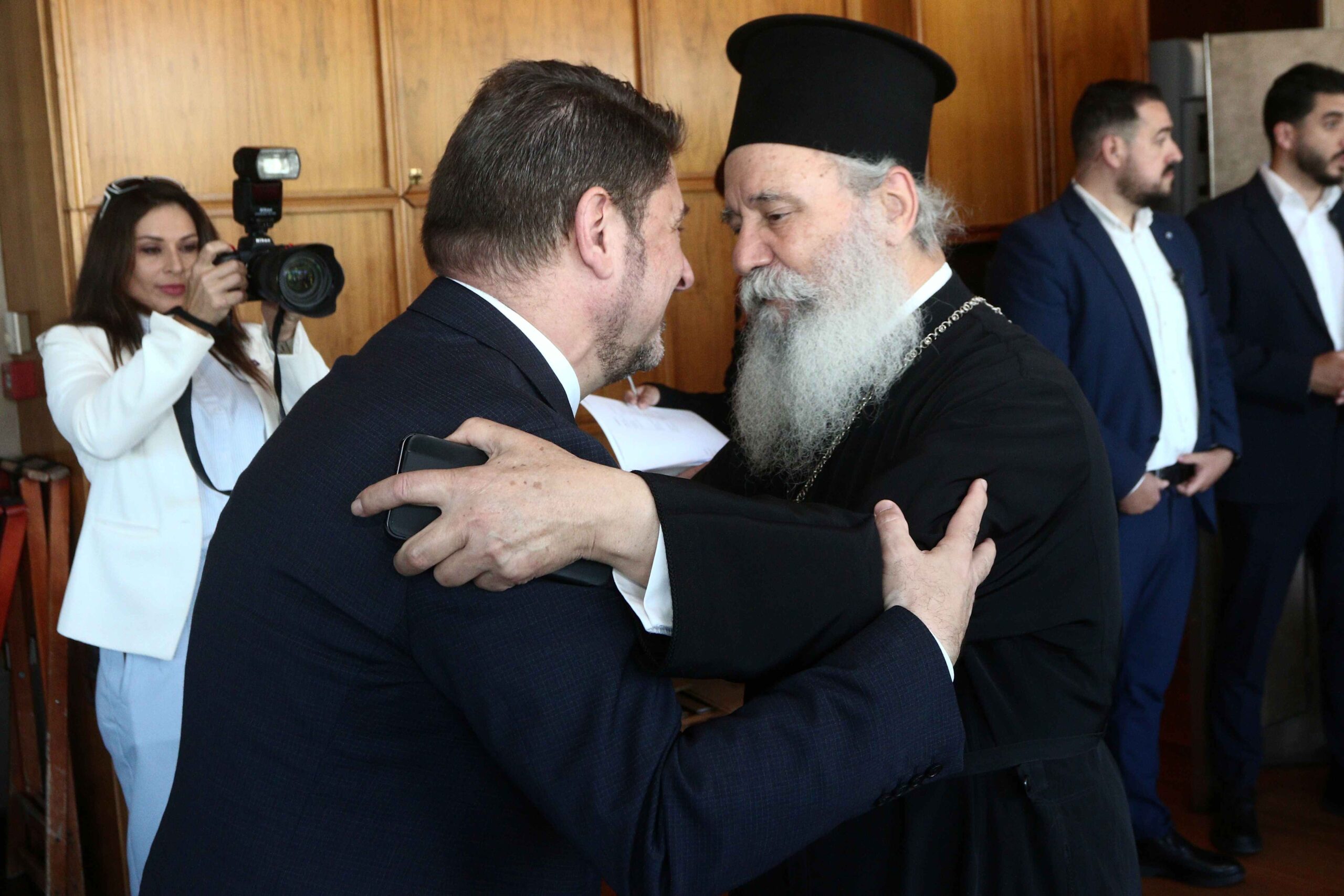 Γεύμα της Περιφέρειας Αττικής προς τον Αρχιεπίσκοπο και τη Διαρκή Ιερά Σύνοδο - μια φωτογραφία 11