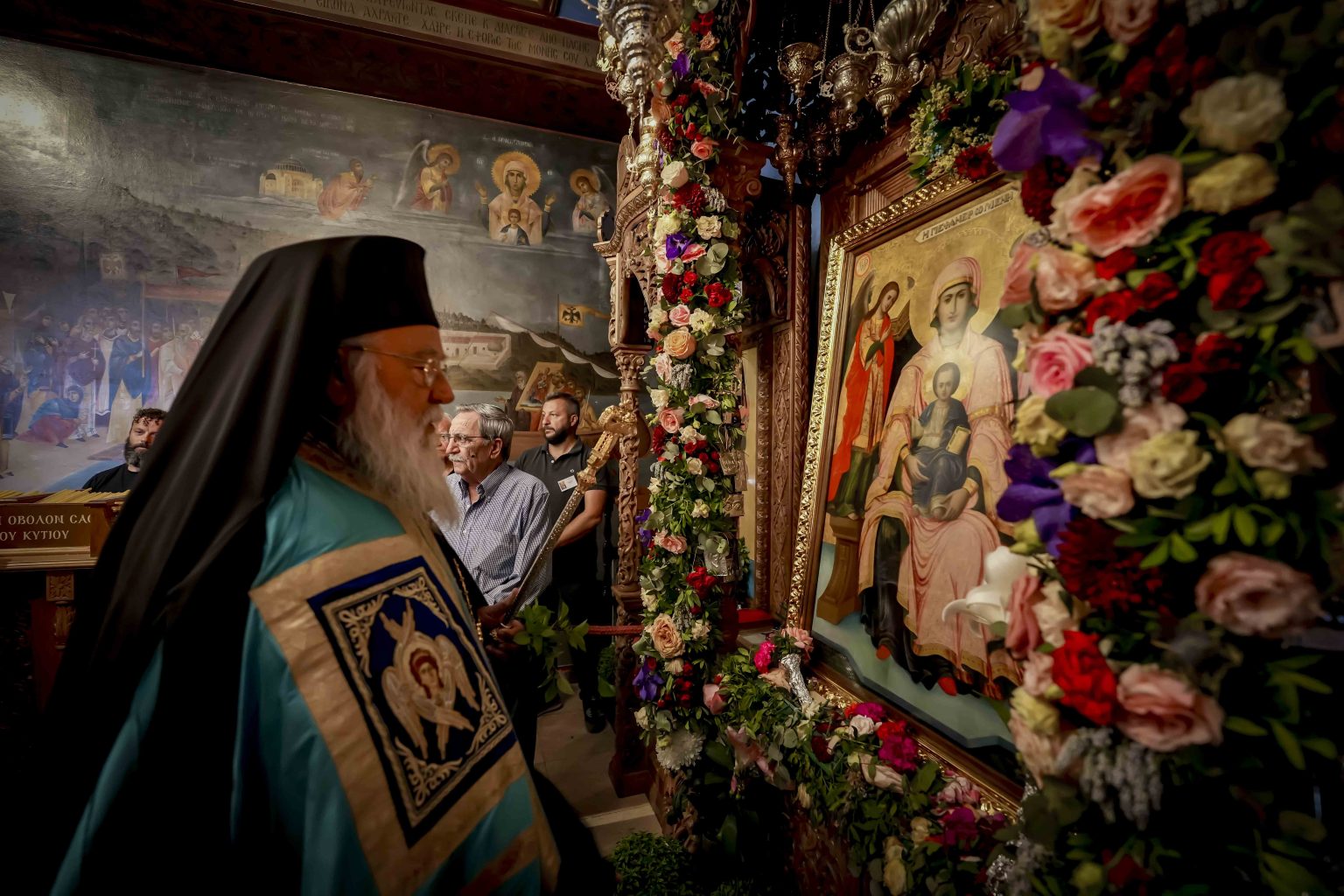 Κορυφώθηκαν οι εορτασμοί της Παναγίας Φανερωμένης στη Λευκάδα - μια φωτογραφία 1