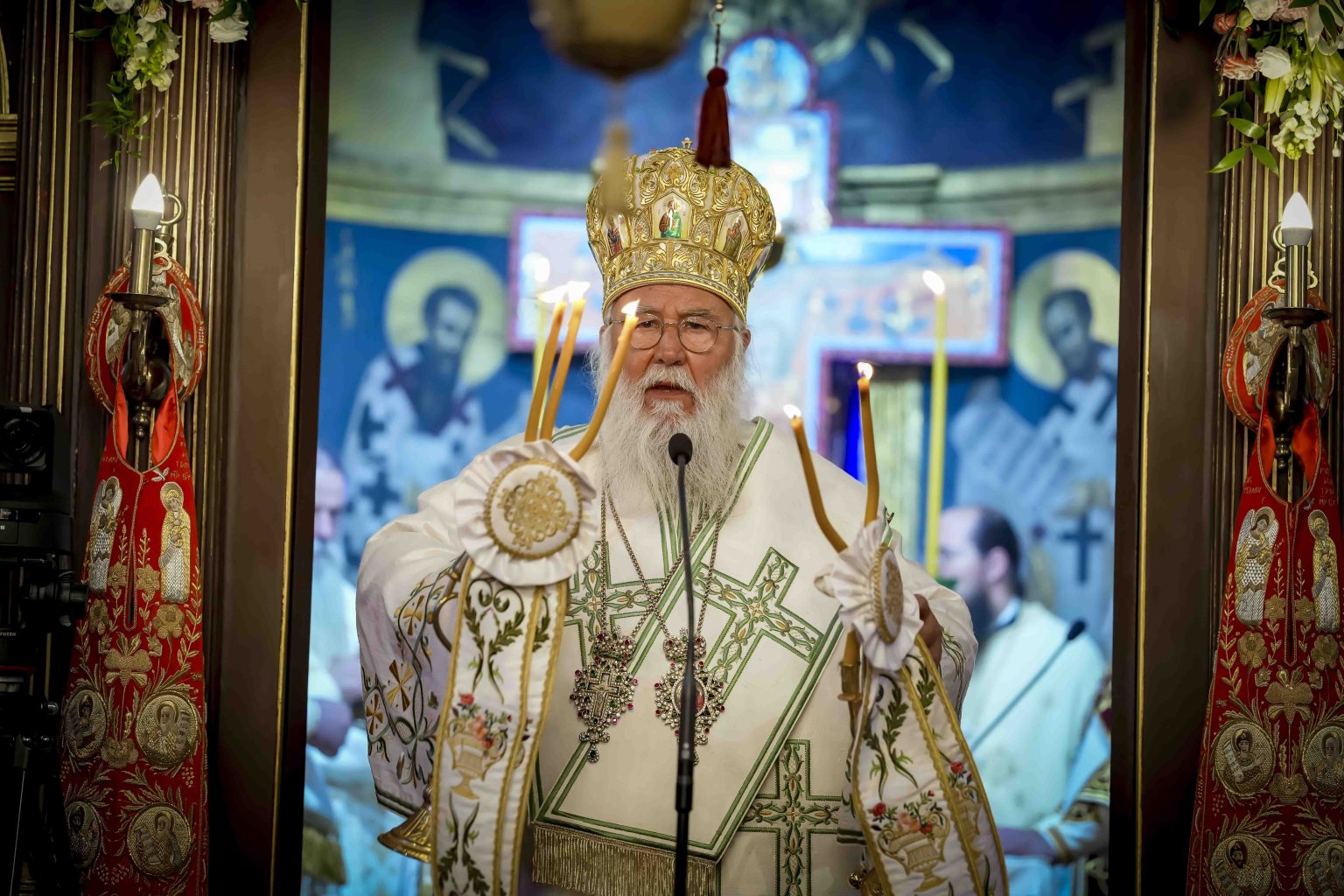 Κορυφώθηκαν οι εορτασμοί της Παναγίας Φανερωμένης στη Λευκάδα - μια φωτογραφία 7