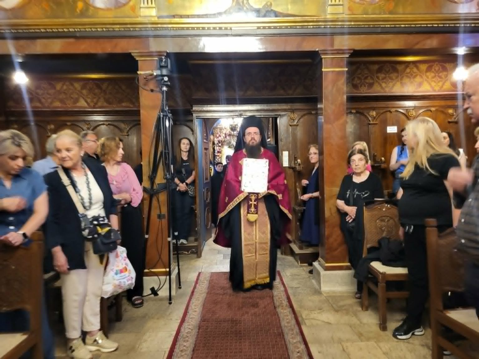 Κορυφώθηκαν οι εορτασμοί της Παναγίας Φανερωμένης στη Λευκάδα - μια φωτογραφία 16