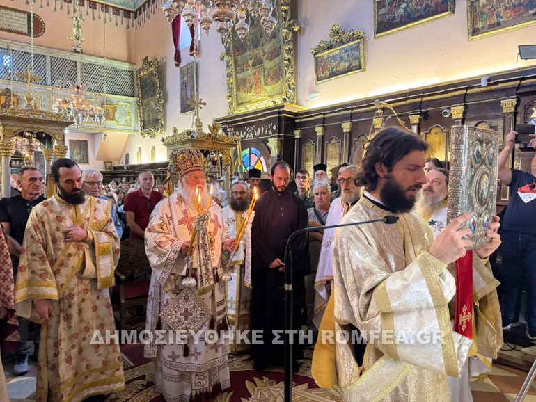 Ενθρόνιση του Αρχιμανδρίτη Σεβαστιανού στην Παλαιοκαστρίτσα Κέρκυρας - μια φωτογραφία 13
