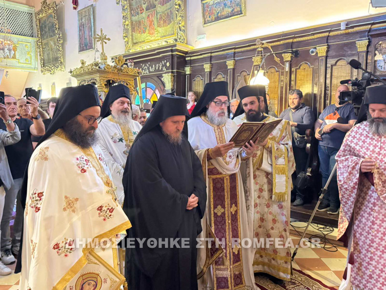 Ενθρόνιση του Αρχιμανδρίτη Σεβαστιανού στην Παλαιοκαστρίτσα Κέρκυρας - μια φωτογραφία 17