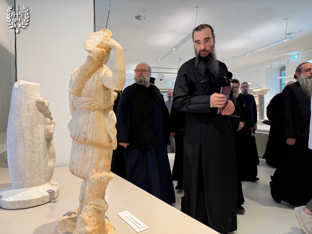 Επίσκεψη κλήρου της Νεαπόλεως στο μουσείο «Θεσσαλονικέων Μητρόπολις» - μια φωτογραφία 6