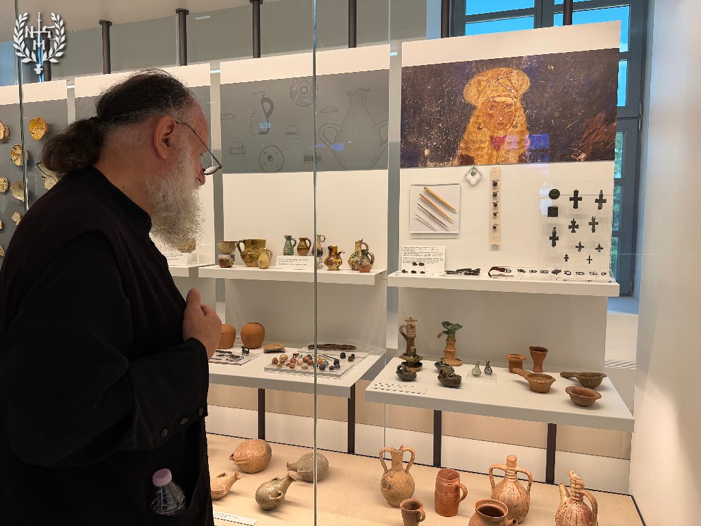 Επίσκεψη κλήρου της Νεαπόλεως στο μουσείο «Θεσσαλονικέων Μητρόπολις» - μια φωτογραφία 8