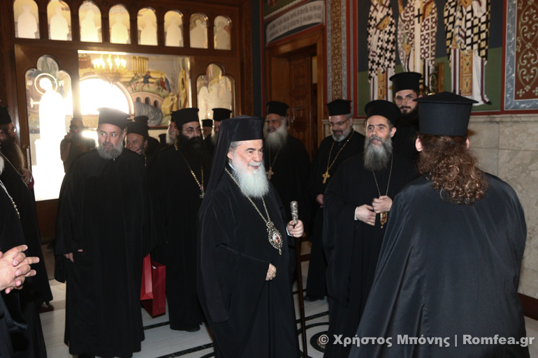 Ο Ιερώνυμος υποδέχθηκε τον Πατριάρχη Ιεροσολύμων Θεόφιλο Γ΄ στην Αθήνα - μια φωτογραφία 3