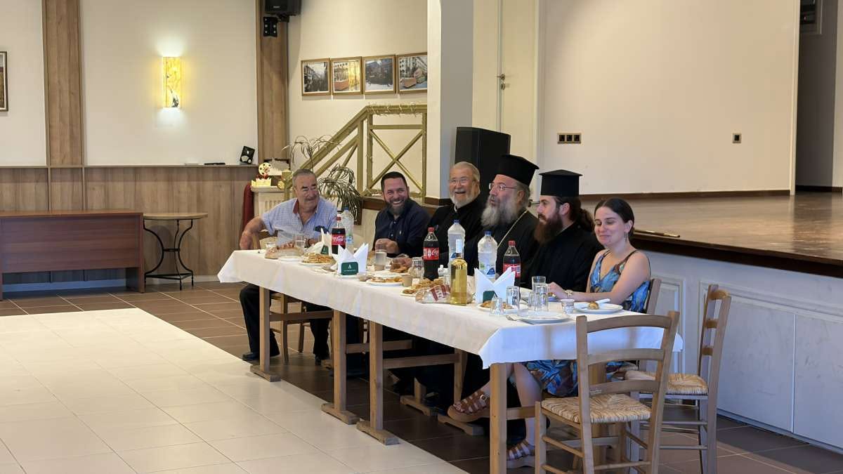 Δοξολογία στο Ρέθυμνο για την Ημέρα Τιμής των αποστράτων - μια φωτογραφία 2
