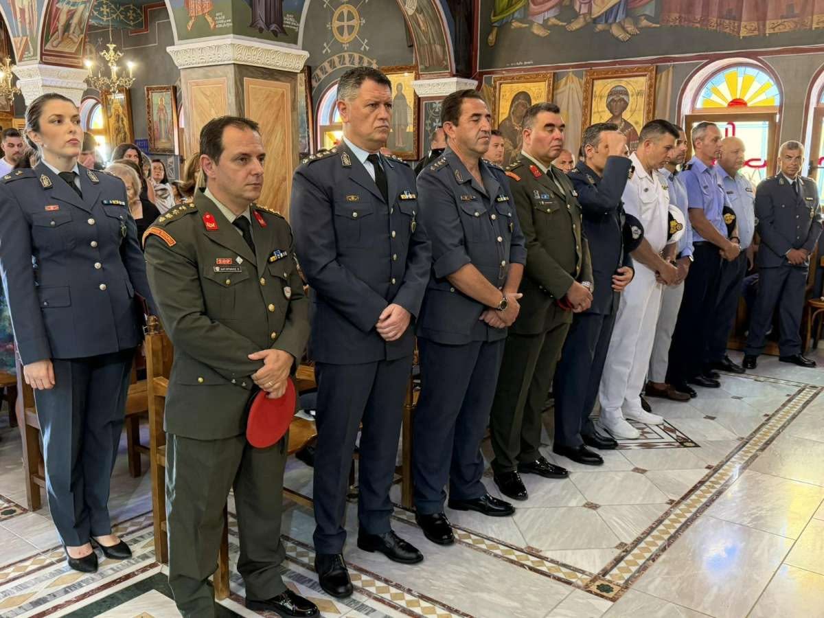 Δοξολογία στο Ρέθυμνο για την Ημέρα Τιμής των αποστράτων - μια φωτογραφία 4