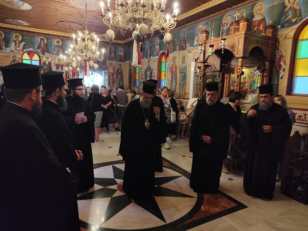 Λήξη συσσιτίων της Μητρόπολης Θεσσαλιώτιδος στα Βούναινα - μια φωτογραφία 1