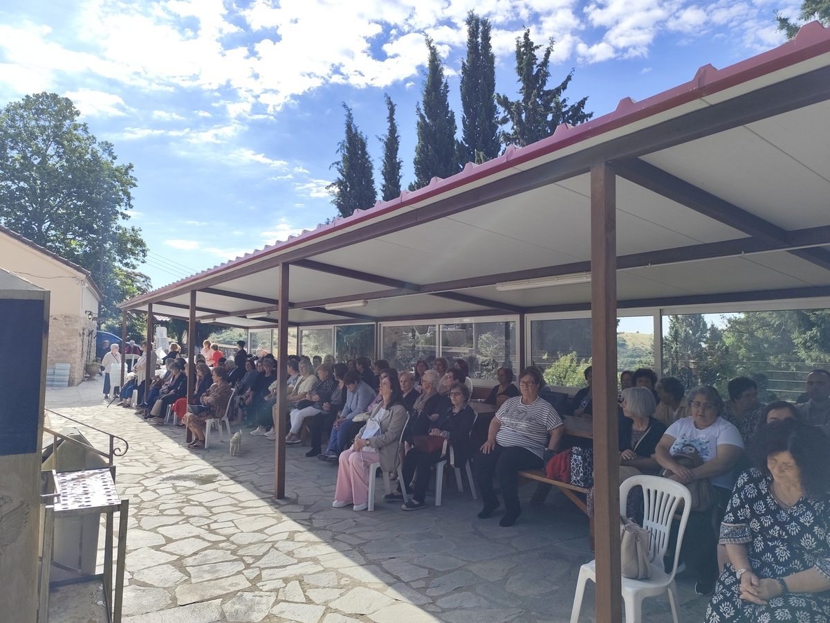 Λήξη συσσιτίων της Μητρόπολης Θεσσαλιώτιδος στα Βούναινα - μια φωτογραφία 15
