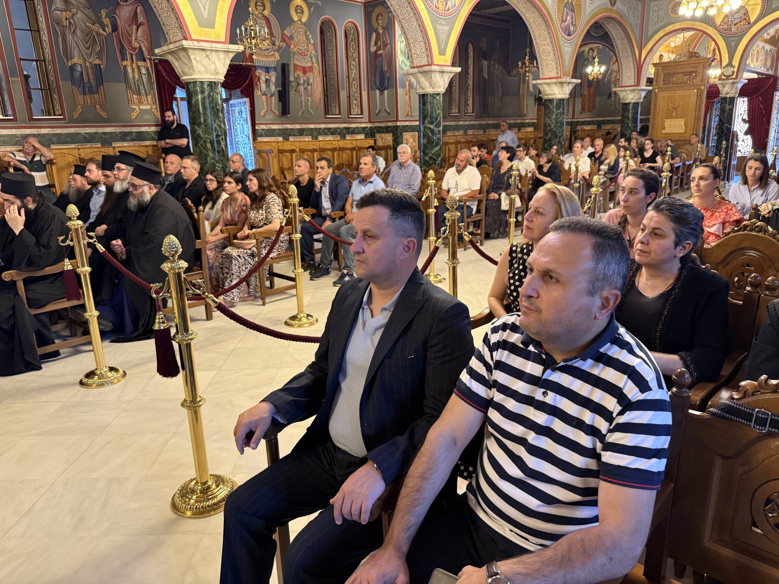 Ομιλία του Γέροντα Εφραίμ στον ναό Αγίων Κωνσταντίνου και Ελένης στην Κοζάνη - μια φωτογραφία 5