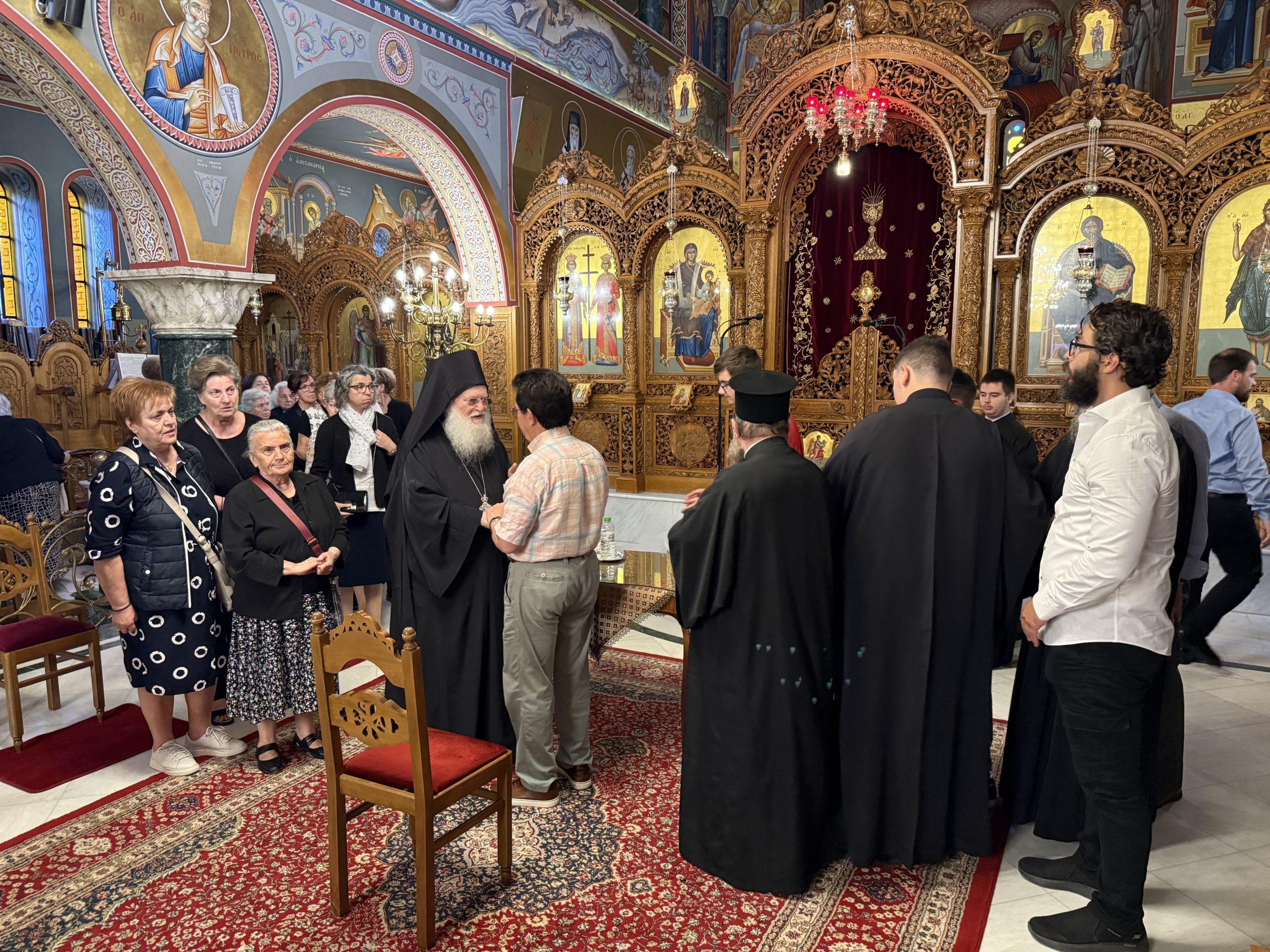 Ομιλία του Γέροντα Εφραίμ στον ναό Αγίων Κωνσταντίνου και Ελένης στην Κοζάνη - μια φωτογραφία 10