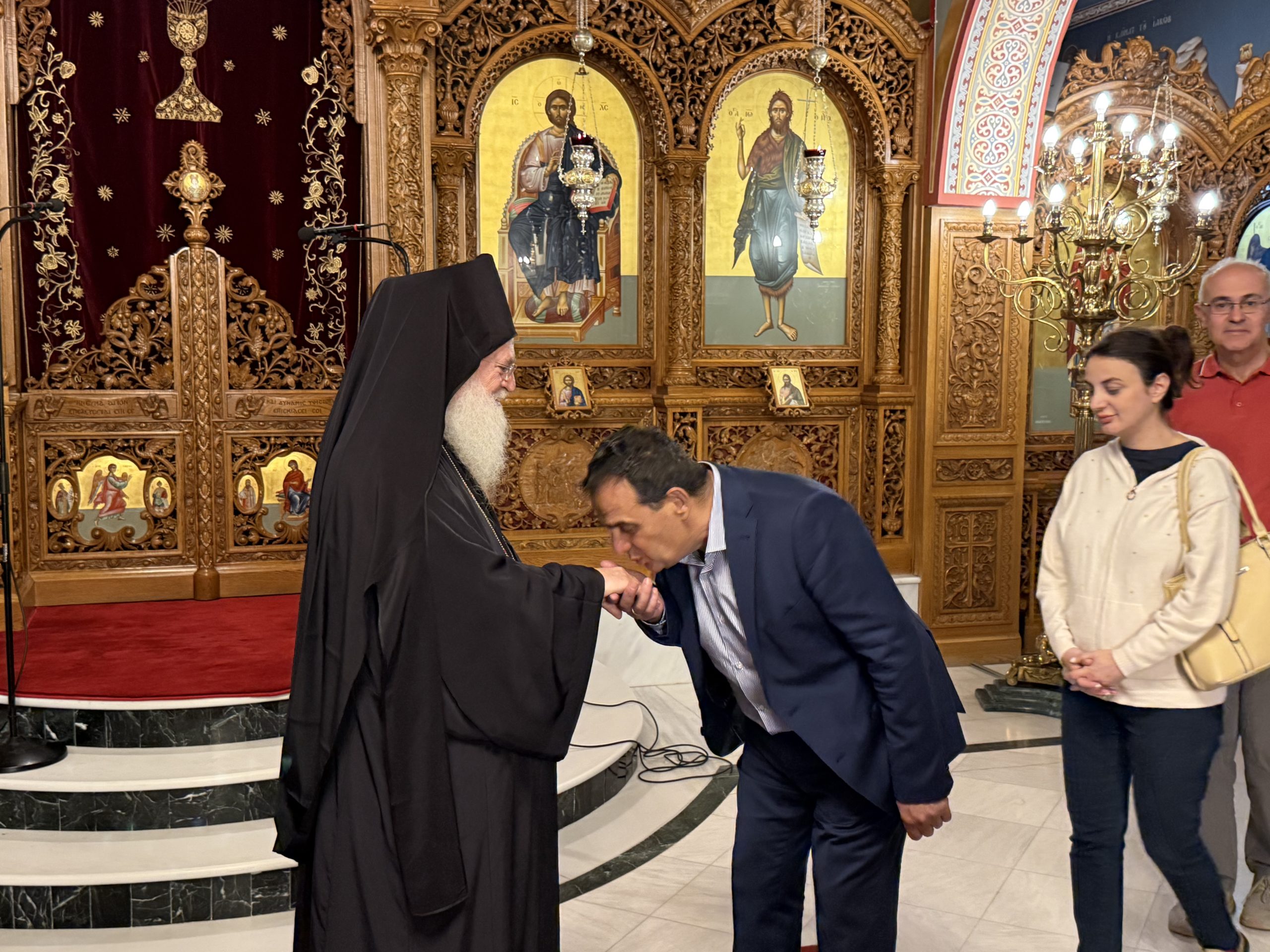 Ομιλία του Γέροντα Εφραίμ στον ναό Αγίων Κωνσταντίνου και Ελένης στην Κοζάνη - μια φωτογραφία 12