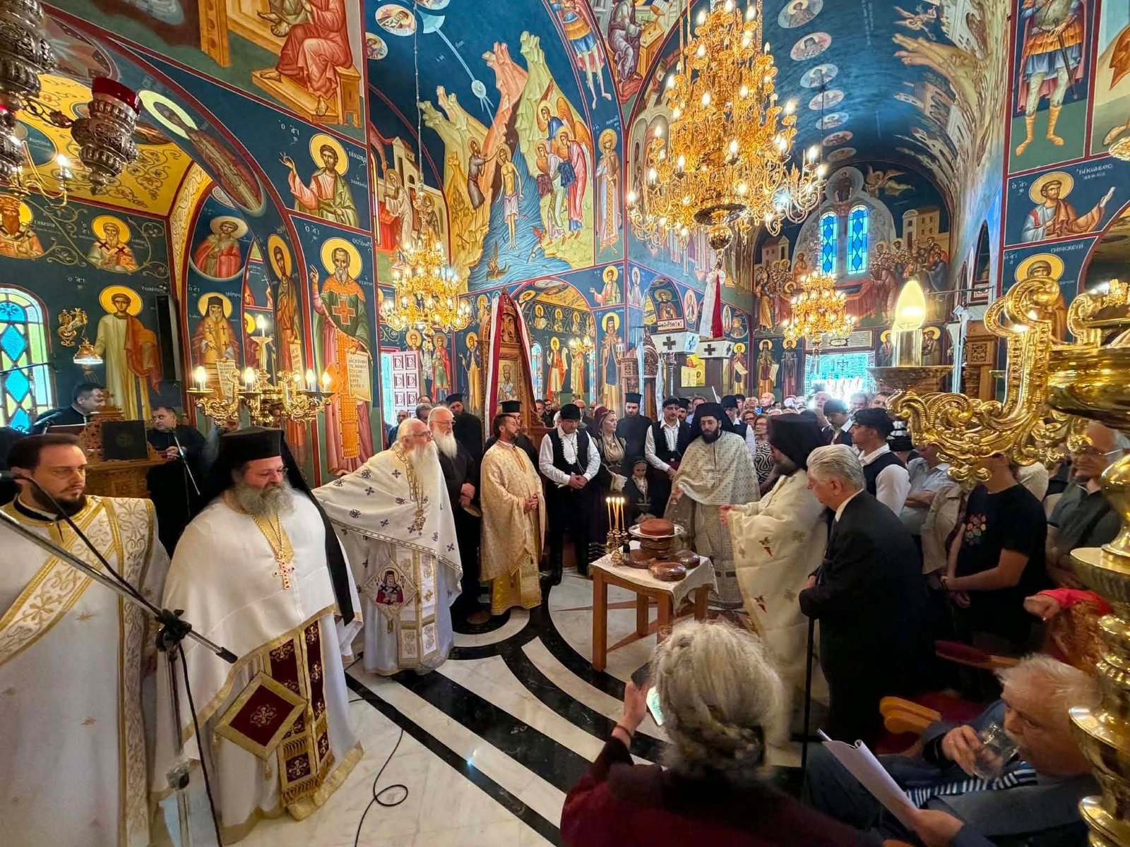 Συλλείτουργο για τον Άγιο Παύλο τον εξ Αροανίας στο Σοποτό - μια φωτογραφία 9