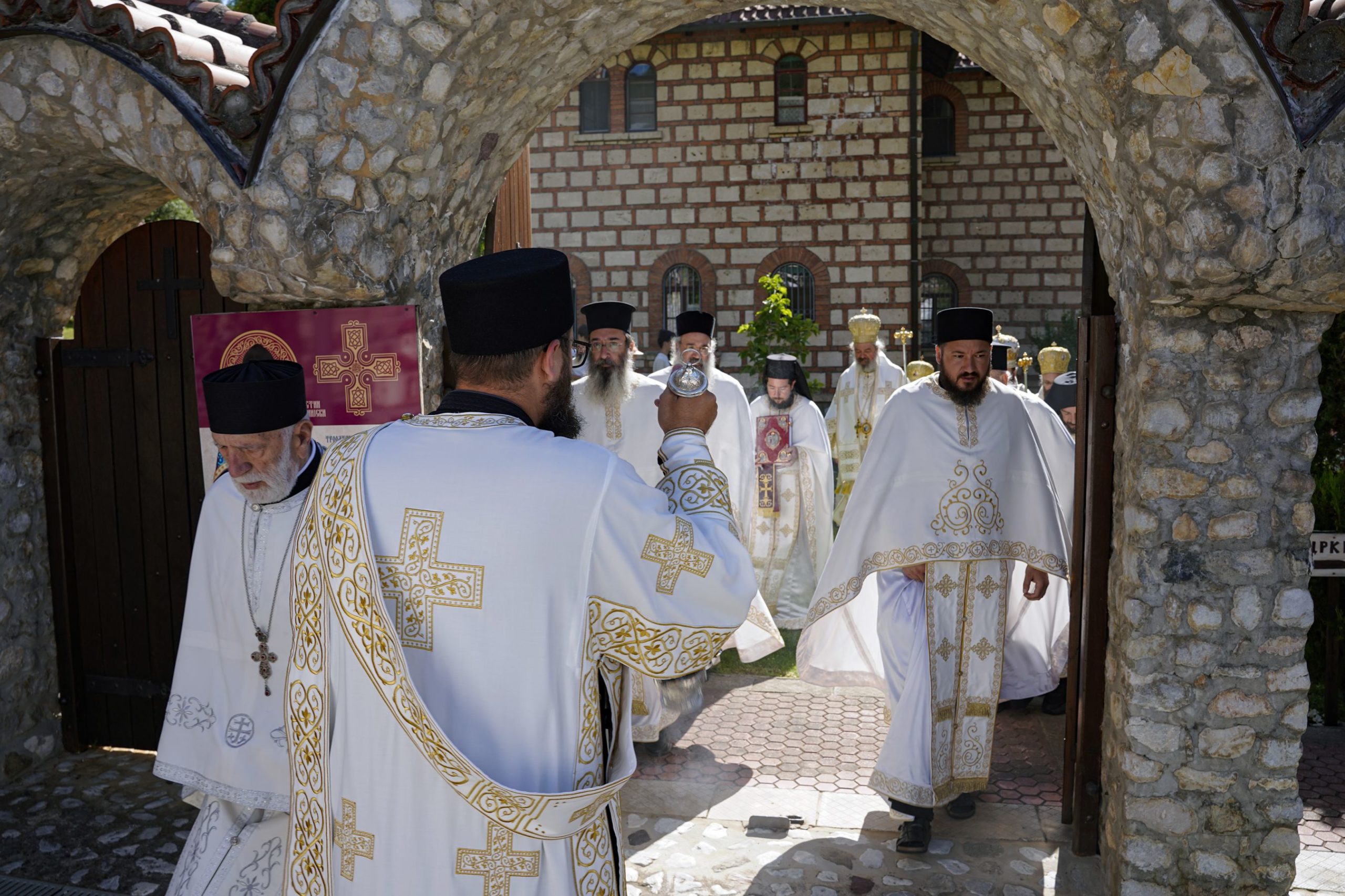 Η μνήμη του Αγίου Ιουστίνου Πόποβιτς τιμήθηκε στη Μονή Τσέλιε - μια φωτογραφία 6