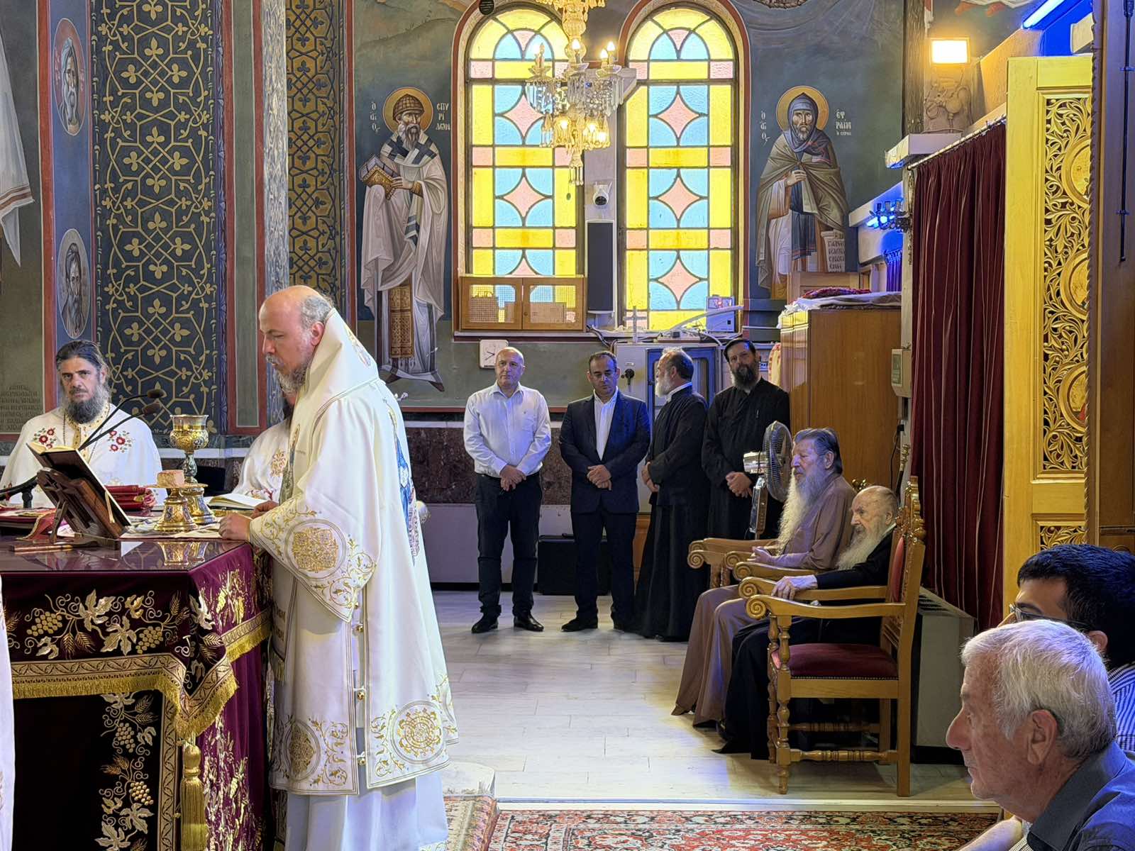 Εσπερίδα για τη βυζαντινή μουσική στην Καλλονή Λέσβου - μια φωτογραφία 11