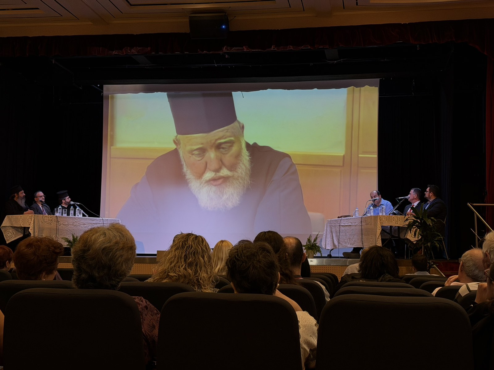 Εσπερίδα για τη βυζαντινή μουσική στην Καλλονή Λέσβου - μια φωτογραφία 14