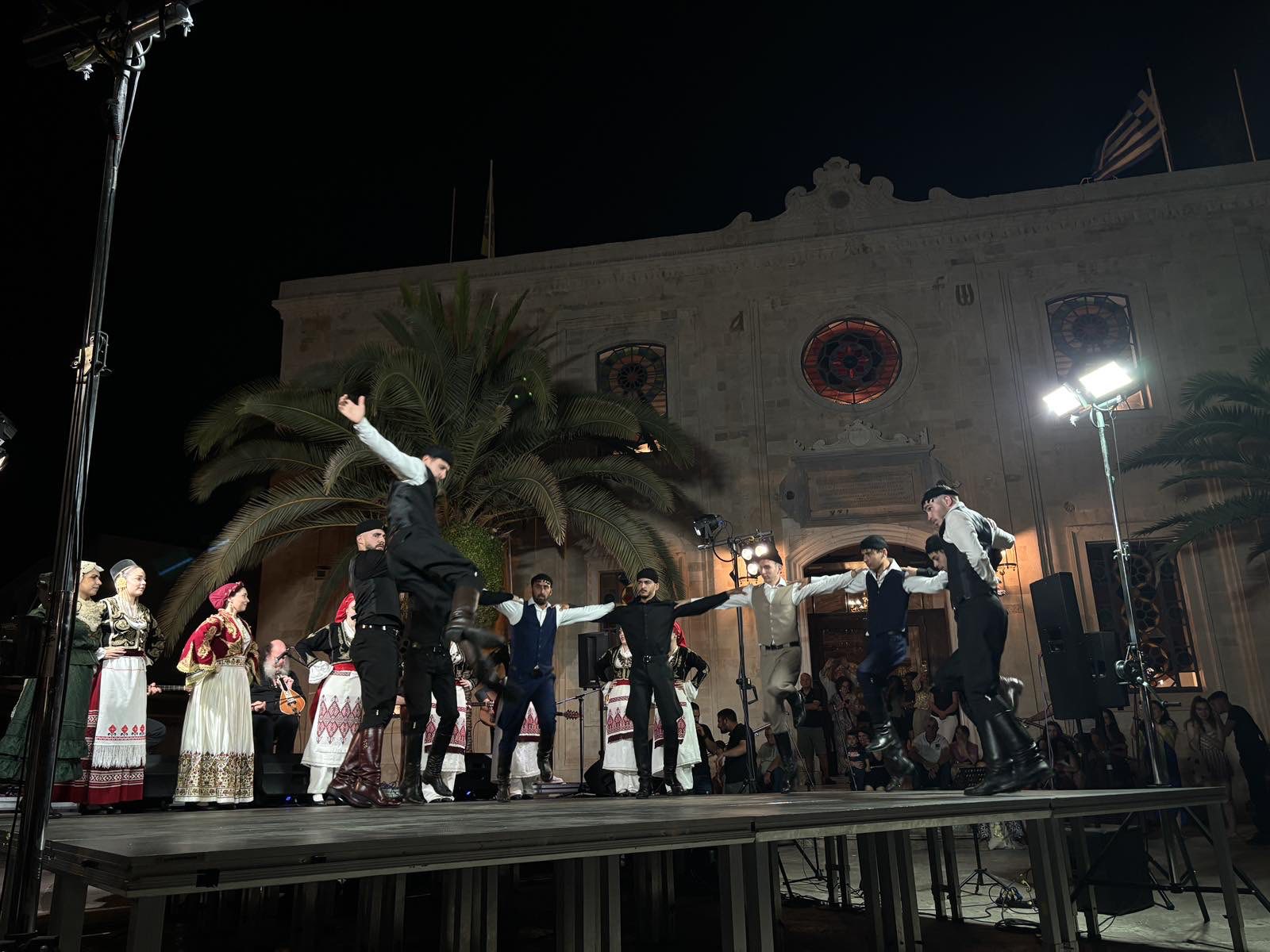 Εκδήλωση στην Κρήτη για την επέτειο Επανακομιδής της Κάρας του Αγίου Τίτου - μια φωτογραφία 2