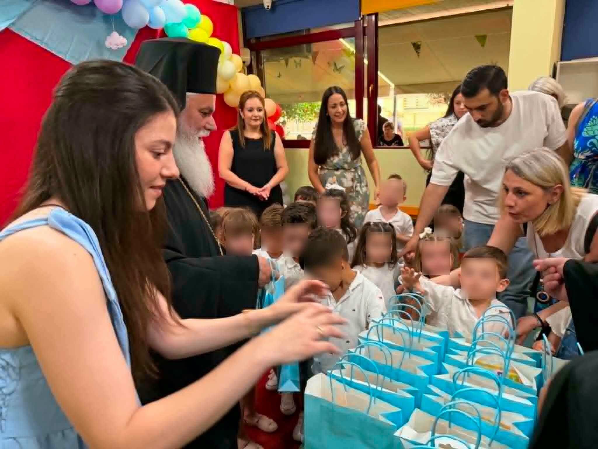 Γιορτή λήξης για τον Βρεφονηπιακό Σταθμό «Τα αγγελουδάκια» στα Καλάβρυτα - μια φωτογραφία 1