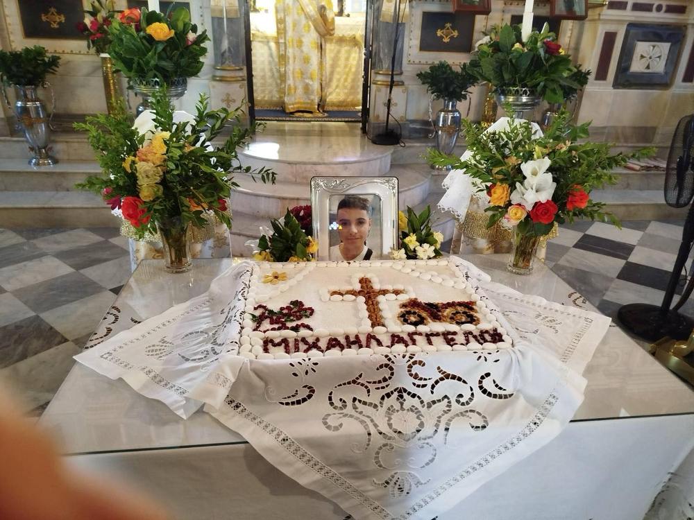 Ποιμαντική επίσκεψη Μητροπολίτη Σύρου Δωροθέου Β΄ στην Κίμωλο και τη Μήλο - μια φωτογραφία 1