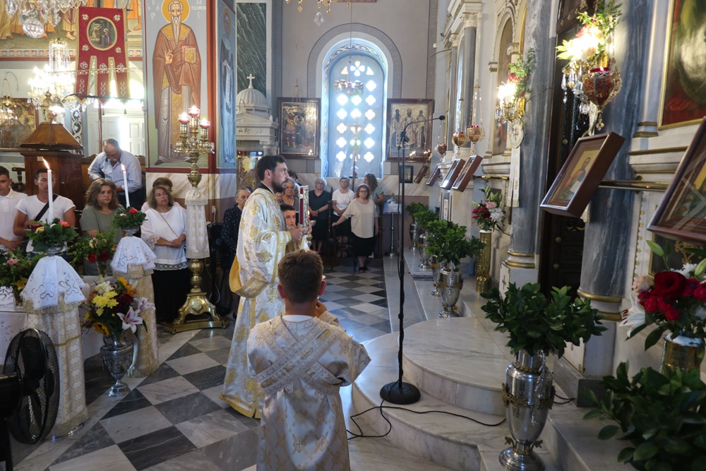 Ποιμαντική επίσκεψη Μητροπολίτη Σύρου Δωροθέου Β΄ στην Κίμωλο και τη Μήλο - μια φωτογραφία 7