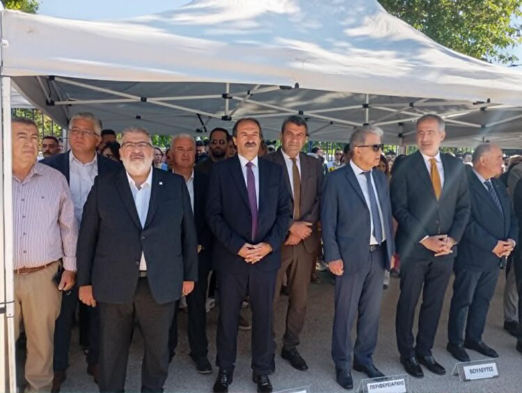 Ο Μητρ. Φλωρίνης ανέγνωσε τον όρκο 160 νέων πυροσβεστών στην Πτολεμαΐδα - μια φωτογραφία 3