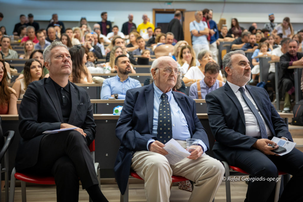 Ο Γέροντας Εφραίμ μίλησε στη Θεολογική Σχολή της Θεσσαλονίκης - μια φωτογραφία 2