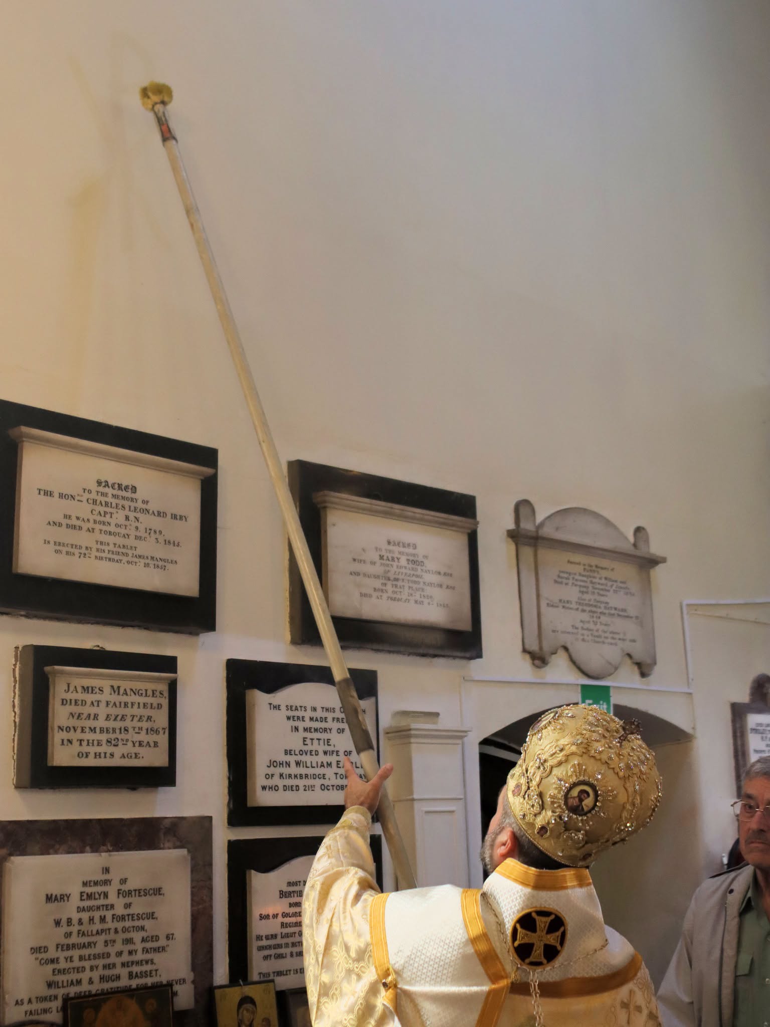 Εγκαινιάστηκε ο ναός του Αγίου Ανδρέα στη Μεγάλη Βρετανία - μια φωτογραφία 9