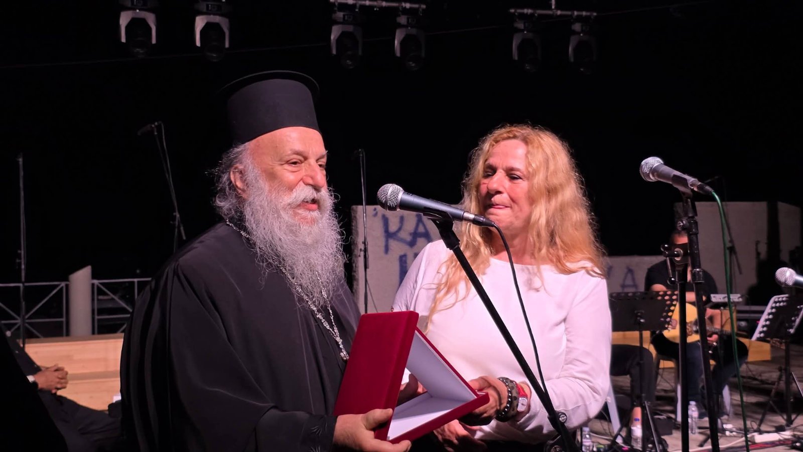 Ονομαστήρια του Μητροπολίτη Γρεβενών και εκδήλωση κατά ναρκωτικών - μια φωτογραφία 3