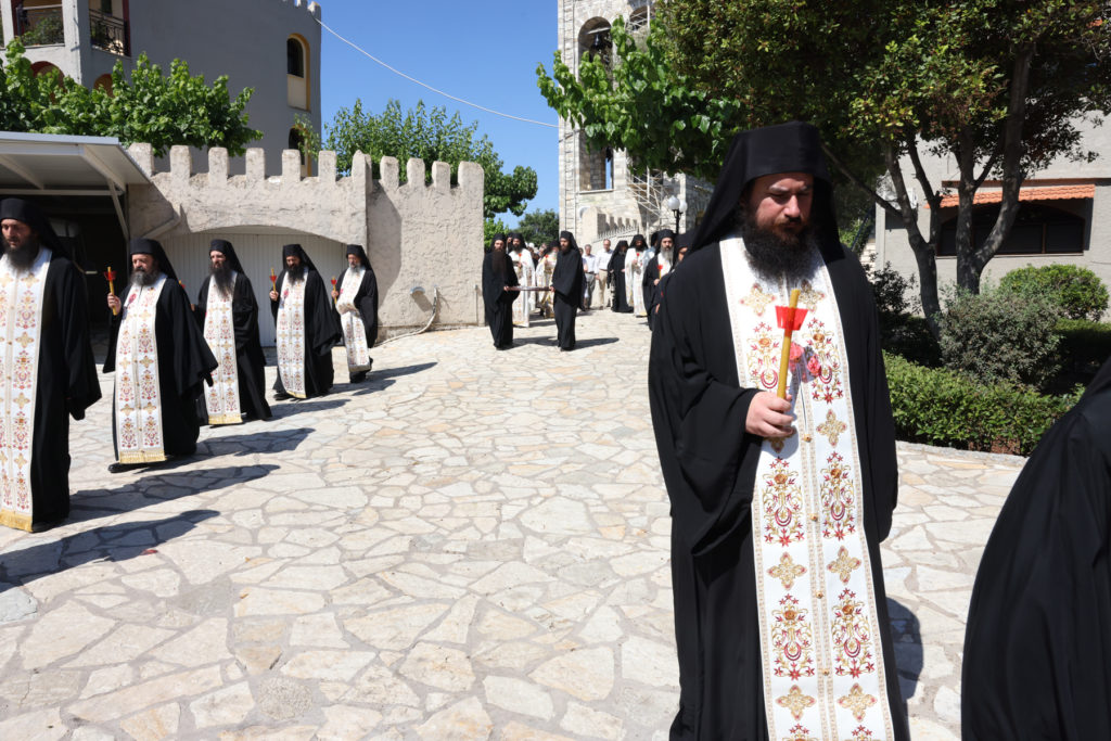 Ετήσιο μνημόσυνο κτητόρων της Ιεράς Μονής Τρικόρφου - μια φωτογραφία 12
