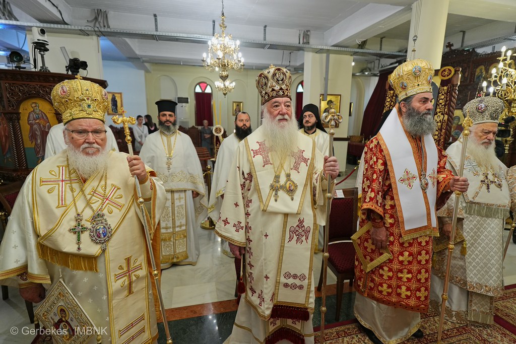 Πολυαρχιερατικό συλλείτουργο και μνημόσυνο στη Δοβρά Βεροίας - μια φωτογραφία 7