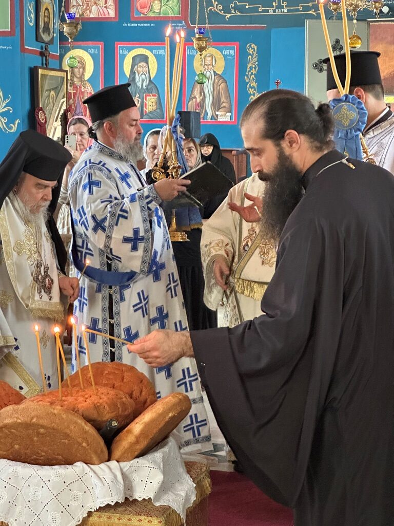Η εορτή του Προφήτη Ελισσαίου στην Ιεριχώ από τον Πατριάρχη Ιεροσολύμων - μια φωτογραφία 3