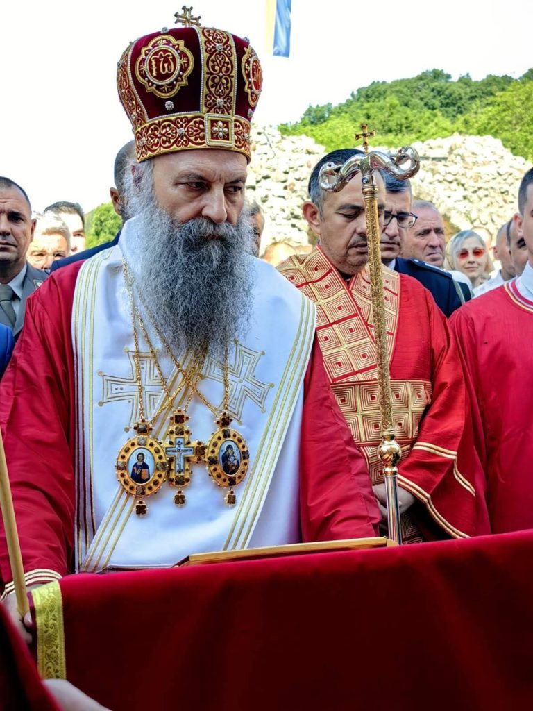 Ο Πατριάρχης Πορφύριος λειτούργησε στη Μονή Ραβάνιτσα - μια φωτογραφία 4