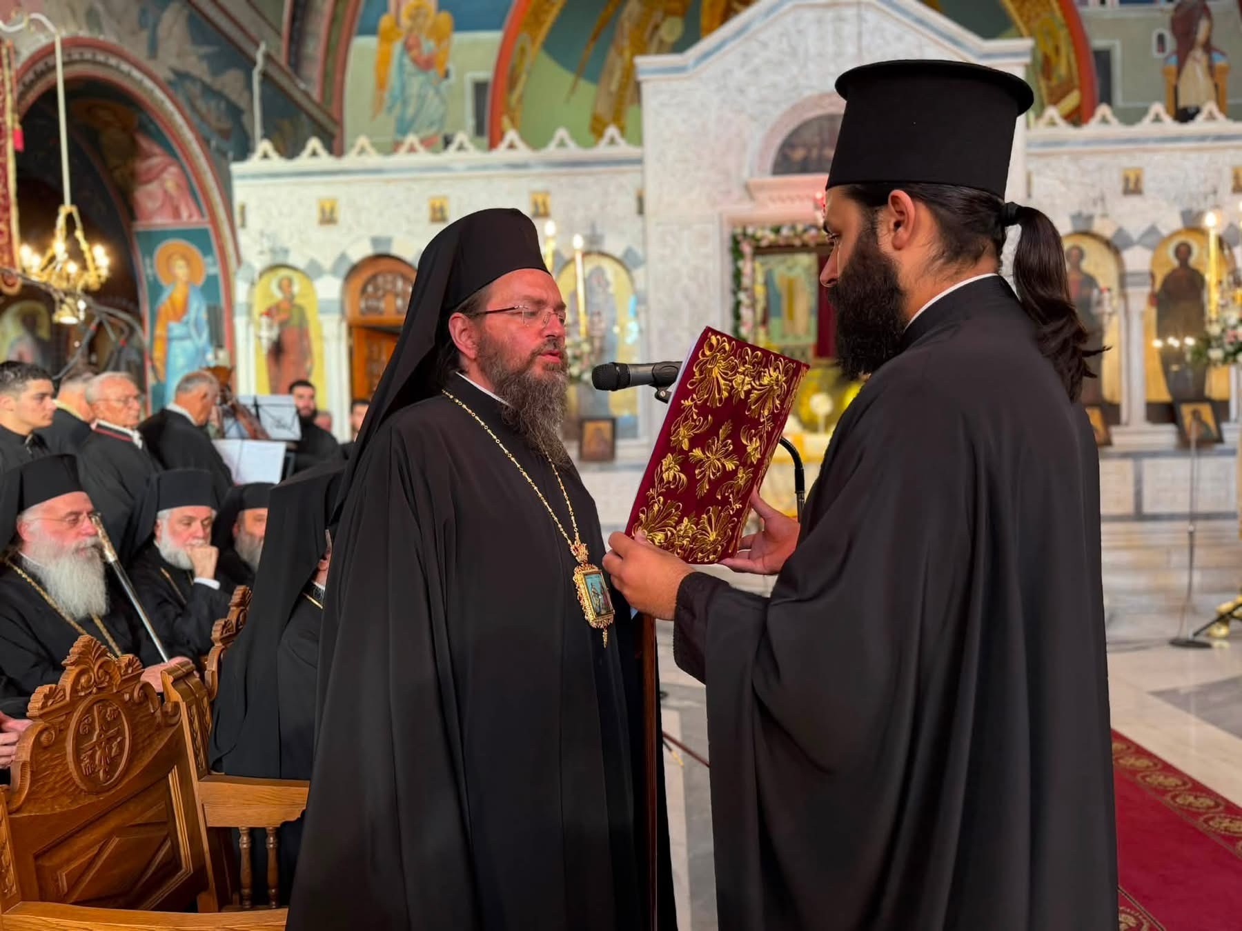 Πανηγυρικός Συνοδικός Εσπερινός στην Κόρινθο για τον Απόστολο Παύλο - μια φωτογραφία 1
