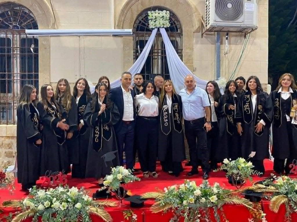 Αποφοίτησαν 12 μαθητές του Λυκείου του Πατριαρχείου Ιεροσολύμων στην Ιόππη - μια φωτογραφία 3