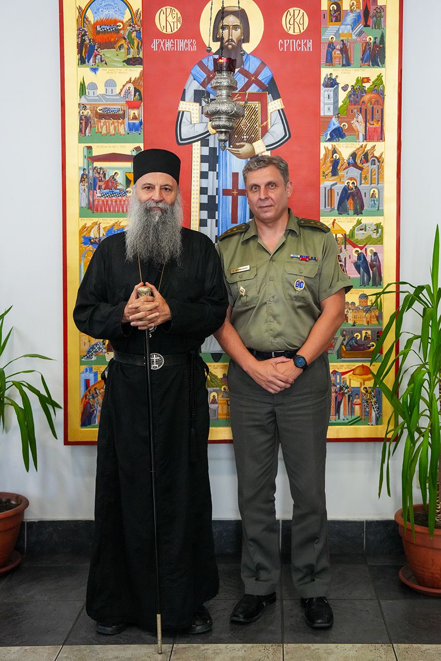 Ο Σερβίας Πορφύριος, υποδέχθηκε σπουδαστές της Σχολής Άμυνας στο Βράτσαρ - μια φωτογραφία 1