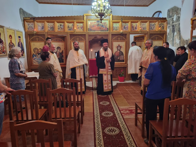 Εορτασμός Αποστόλων Πέτρου και Παύλου στην Εκκλησία της Αλβανίας - μια φωτογραφία 2