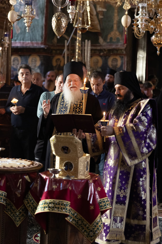 Μνημόσυνο για τον Γέροντα Ιωσήφ Βατοπαιδινό στη Μονή Βατοπαιδίου - μια φωτογραφία 14