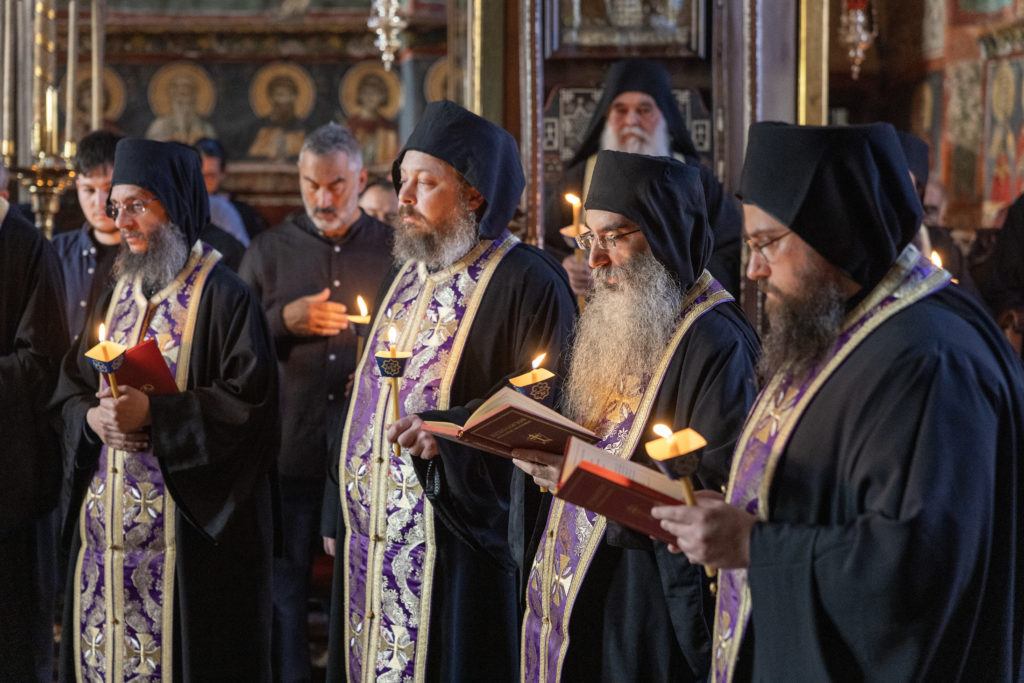 Μνημόσυνο για τον Γέροντα Ιωσήφ Βατοπαιδινό στη Μονή Βατοπαιδίου - μια φωτογραφία 18
