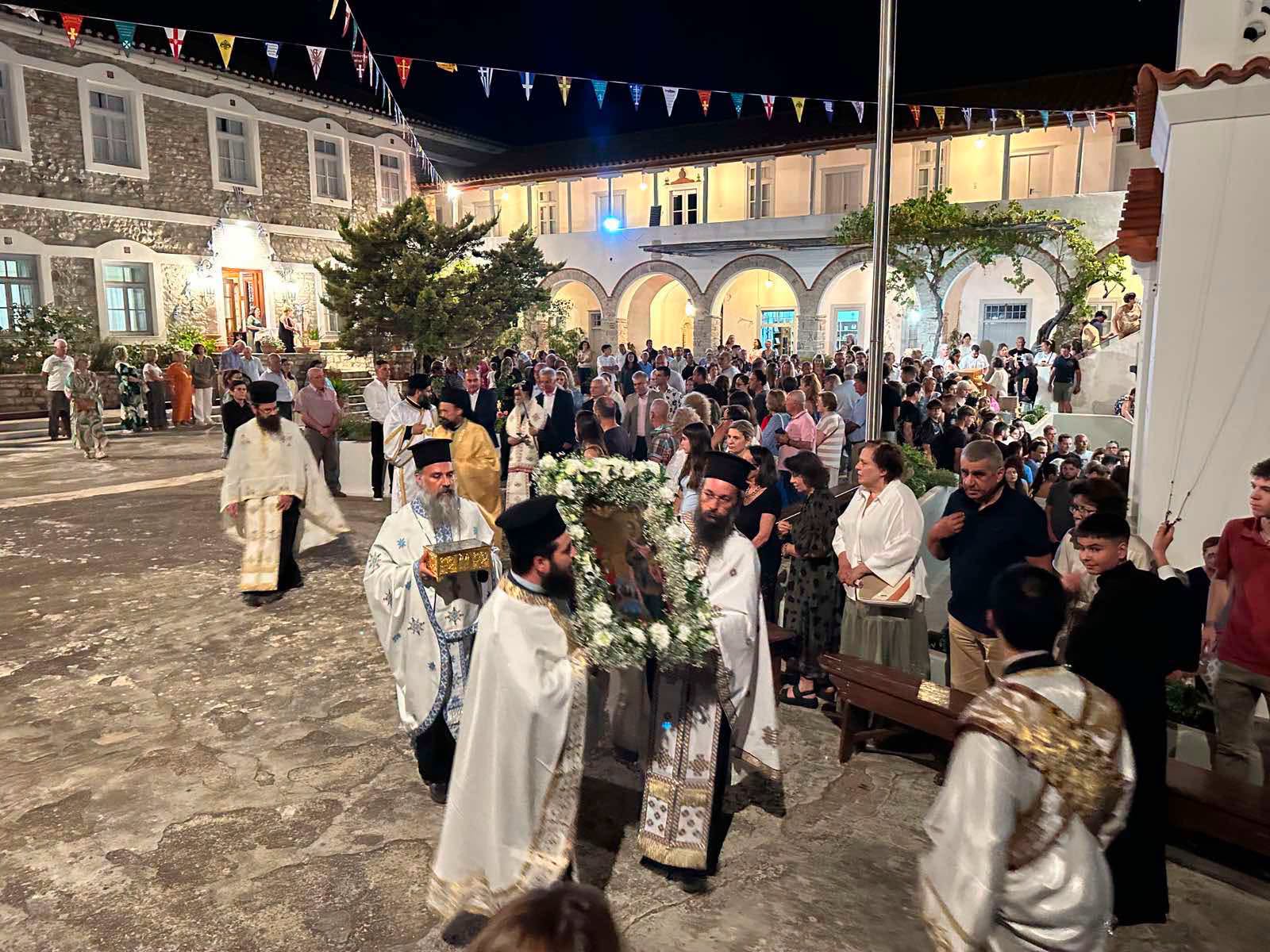 Πανήγυρη των Αγίων Αναργύρων στην Ερμιόνη - μια φωτογραφία 2