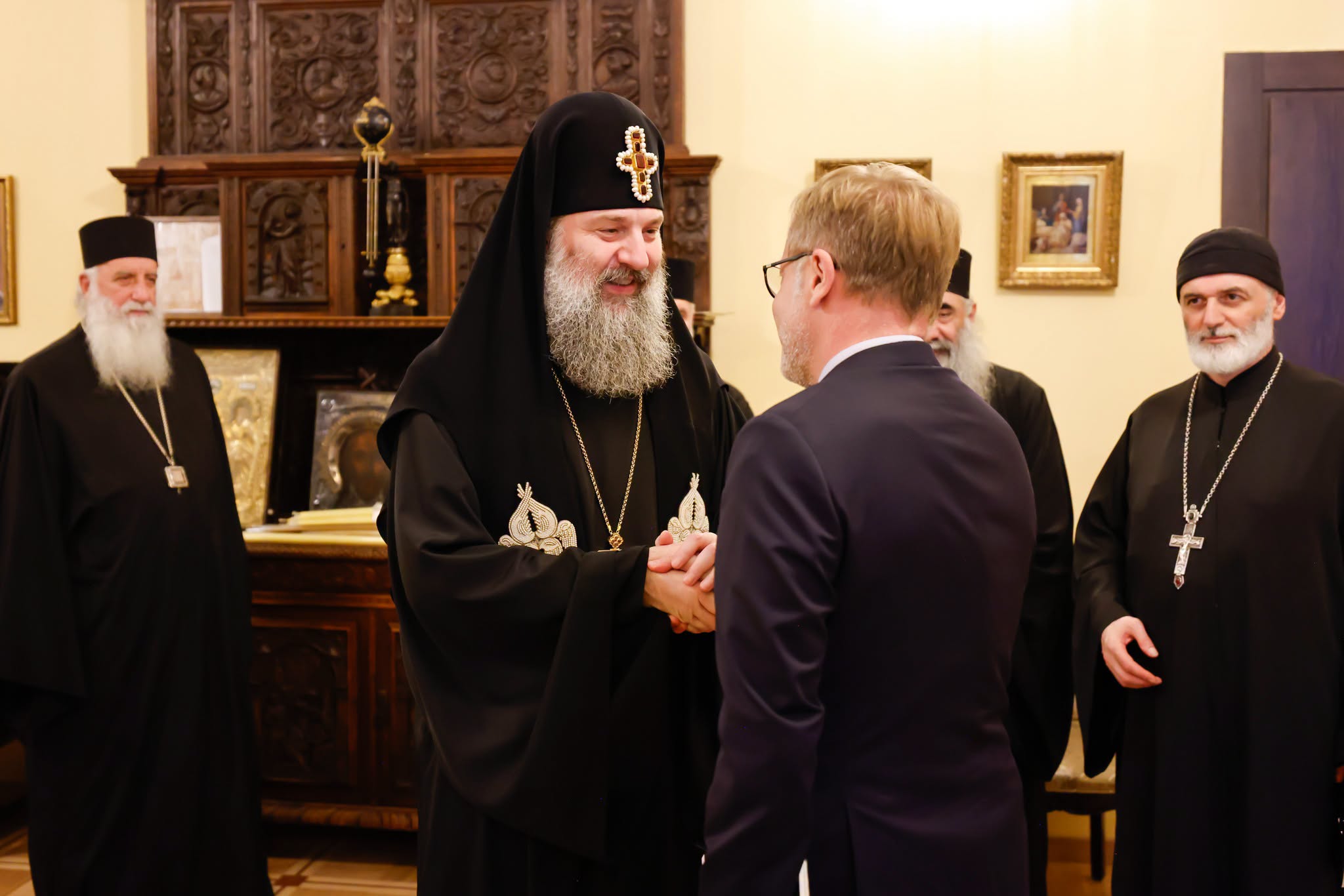 Πατριάρχης Γεωργίας: Μήνυμα για ειρήνη και οικογένεια στις συναντήσεις του - μια φωτογραφία 2