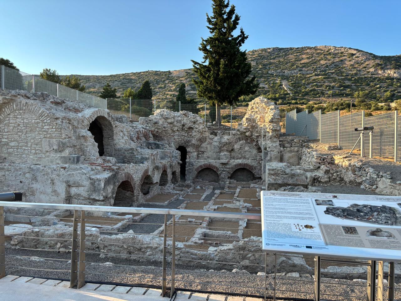 Στη Σάμο αρχίζει η αποκατάσταση της Παναγίας στο Καρλόβασι - μια φωτογραφία 6