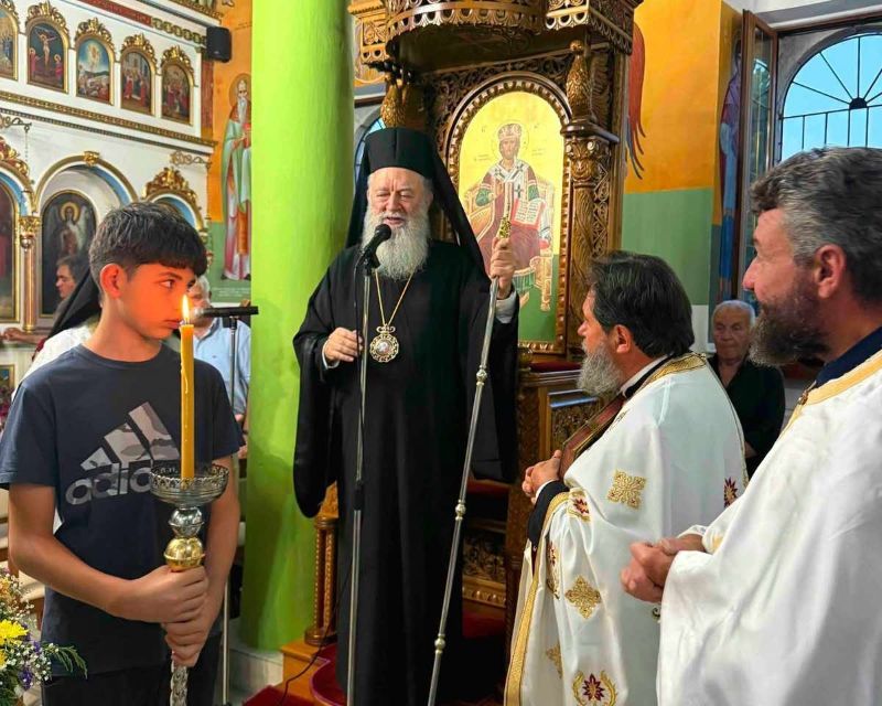 Εορτασμός των Αγίων Αναργύρων στα Λουτρά Αιδηψού από τον Μητρ. Χαλκίδος - μια φωτογραφία 11